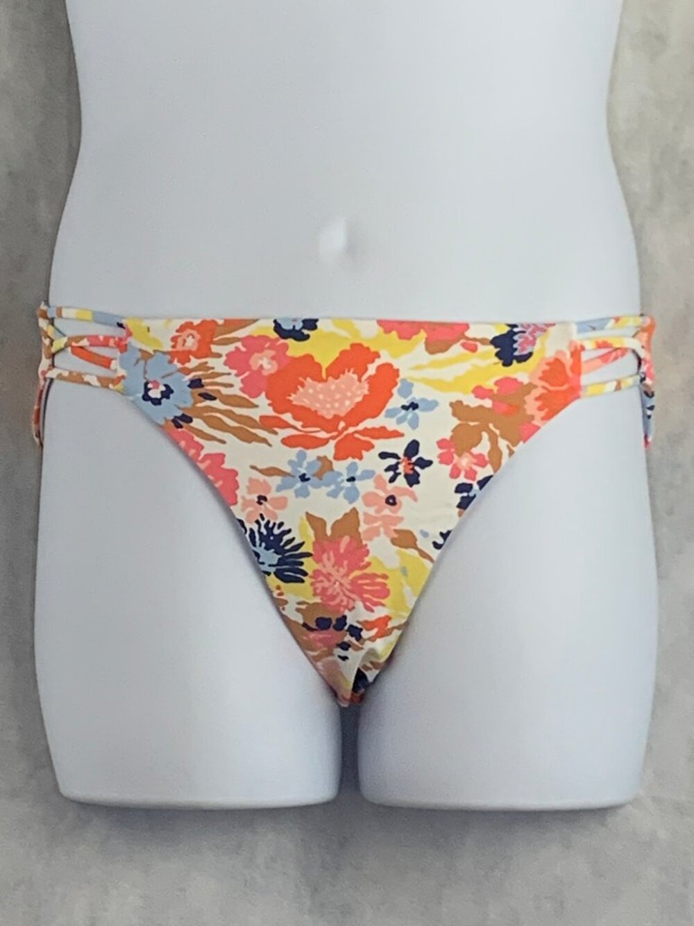 Roxy Juniors Classic Hipster Swim Bikini Bottom, Multi Floral, XL